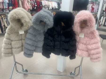 Dainty Darlings KCL Mia Faux Fur Coat With Hood